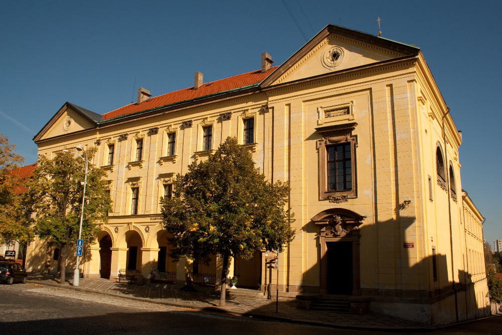 Igr��ci zvou na rodinnou v�stavu
