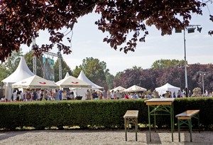 foodparade_troja