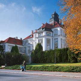 Gymnázium A. Jiráska