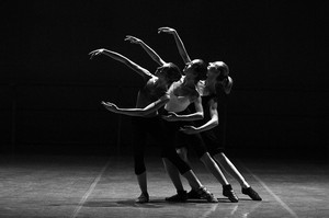 KoresponDance