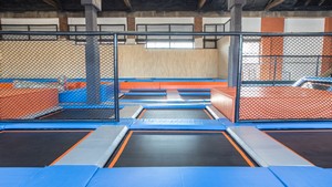 Jump Plze